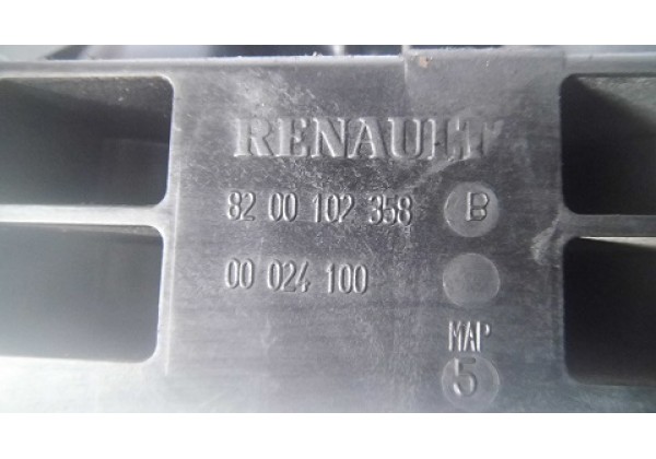 Впускний колектор Renault Master II, Trafic, Laguna II, 2.2 dci, 2.5 dci, 8200102358